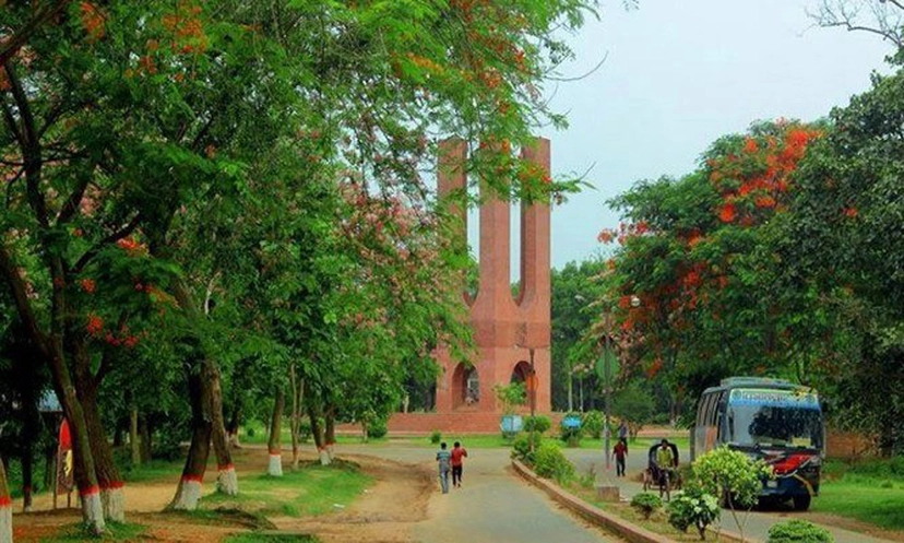 রাতের আঁধারে গহীন জঙ্গলে নিয়ে র্যাগিং, অতঃপর... রাতের আঁধারে গহীন জঙ্গলে নিয়ে র্যাগিং, অতঃপর...