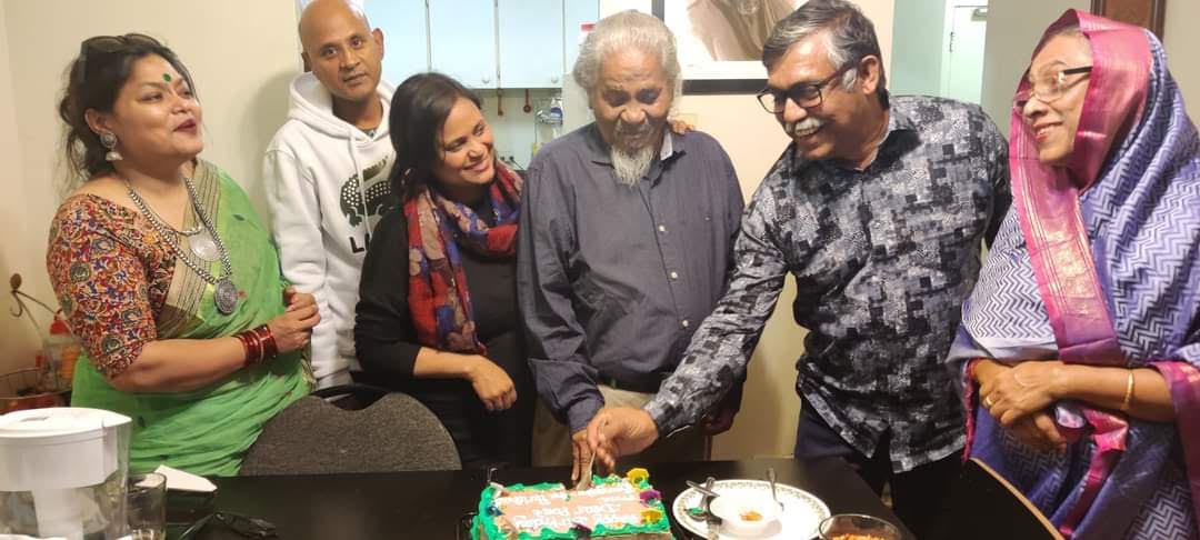 ‘সব দুখশোক সার্থক হোক লভিয়া তোমারি আলো হে’ - the Bengali Times