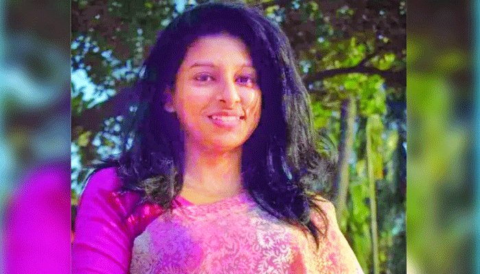 ১০০ বার লিখতে হতো ‘আমি বাজে মেয়ে’ - the Bengali Times
