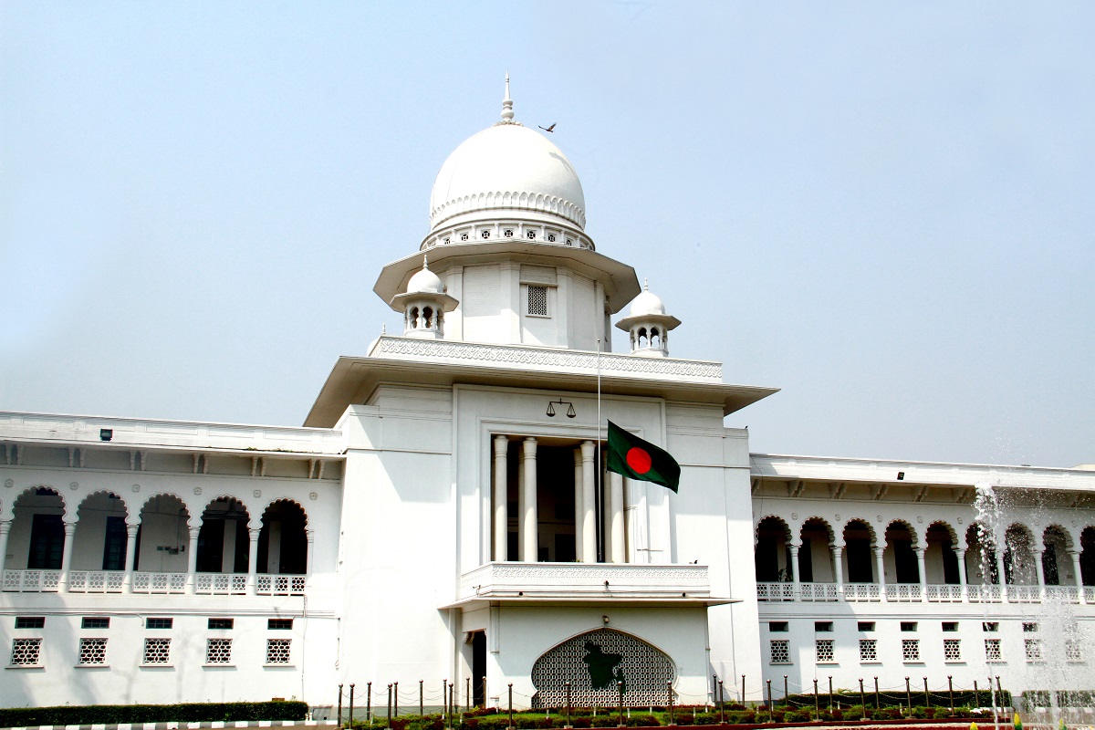 পানামা ও প্যারাডাইস পেপার্সে নাম আসা ব্যক্তিদের তথ্য হাইকোর্টে - the Bengali Times
