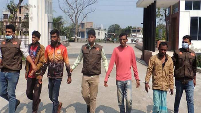 সাত কলসি স্বর্ণের লোভে ৬ লাখ টাকা খোয়ালেন প্রবাসীর স্ত্রী - the Bengali Times