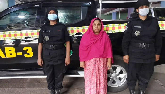 চিকিৎসার নামে বাংলাদেশিকে ভারতে নিয়ে কিডনি রেখে দেন বিউটি - the Bengali Times চিকিৎসার নামে বাংলাদেশিকে ভারতে নিয়ে কিডনি রেখে দেন বিউটি - the Bengali Times