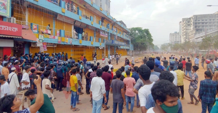 ব্যবসায়ী-শিক্ষার্থীদের সংঘর্ষ, প্রাণ গেলো কুরিয়ারকর্মীর - the Bengali Times