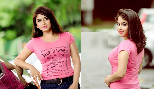 Faria Shahrin ফারিয়াকে পেতে বিএমডব্লিউ অফার করেছিল পরিচালক - the Bengali Times