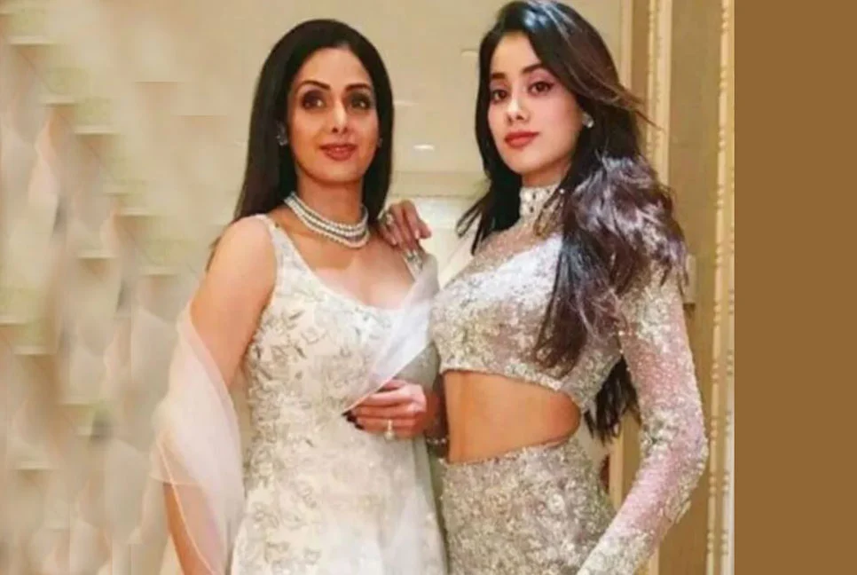 আমার পছন্দের উপর মায়ের আস্থা ছিল না: জাহ্নবী - the Bengali Times আমার পছন্দের উপর মায়ের আস্থা ছিল না: জাহ্নবী - the Bengali Times