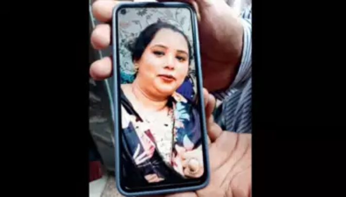স্ত্রী-দুই মেয়েকে খুন করে ব্যবসায়ীর আত্মহত্যা - the Bengali Times