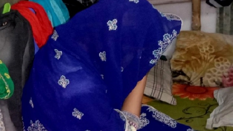 শারীরিক সম্পর্কের পর গৃহবধু টের পেলেন এটা তার স্বামী নয়! - the Bengali Times