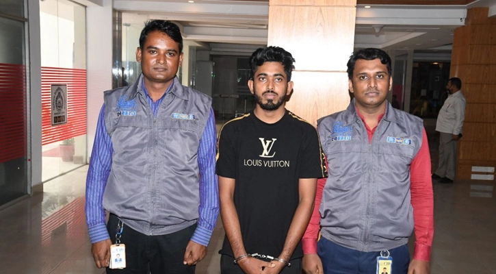 ক্রেডিট ও ডেবিট কার্ডে কারসাজি করে কোটি টাকা আত্মসাত! অতঃপর … - the Bengali Times