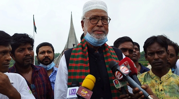 যৌবনে নারীর নয় দেশের প্রেমে পড়েছিলাম: কাদের সিদ্দিকী - the Bengali Times