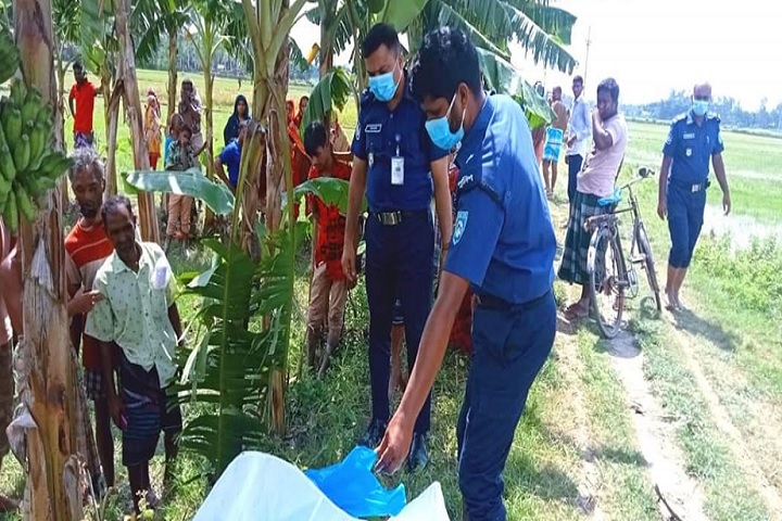 মাটি খুঁড়ে অজ্ঞাত এক তরুণীর অর্ধগলিত লাশ উদ্ধার, নাটকীয় মোড়ে মৃত্যু রহস্য উদ্ঘাটন - the Bengali Times