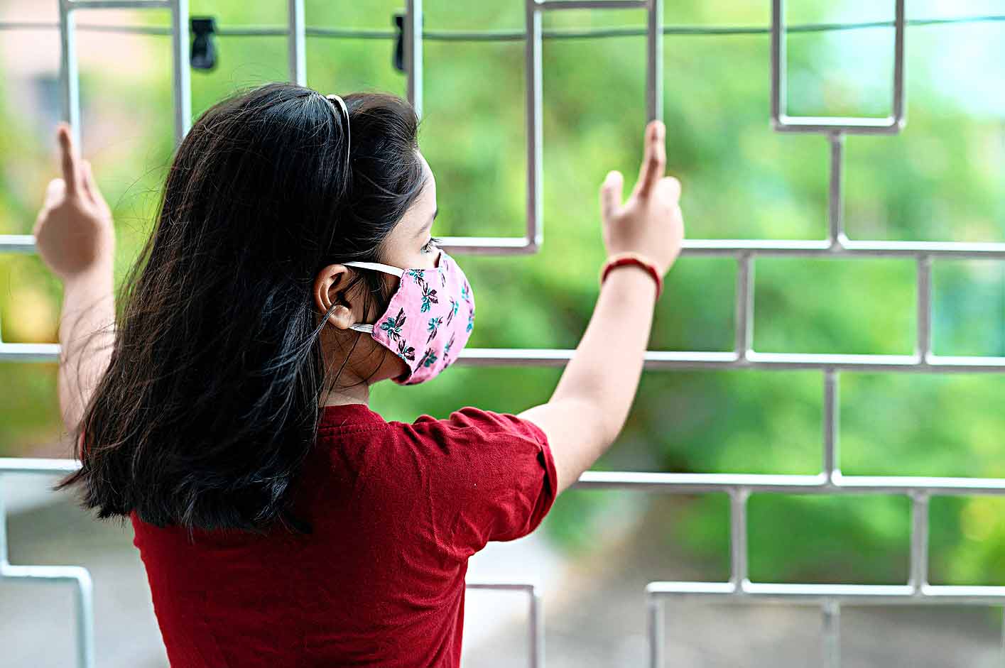 ফ্ল্যাটবন্দি শিশুদের বিকাশে করনীয়