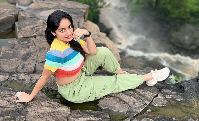 ‘ক্ষমতা না থাকলে আসো কেন?’