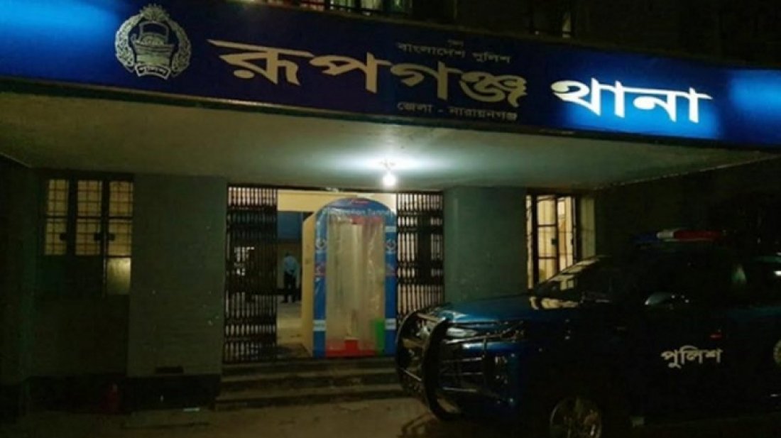 ‘ডিবি পরিচয়ে গাড়িতে নিয়ে বুকের ওপর পা তুলে দেয়, ঘোরানো হয় ২ ঘণ্টা’ - the Bengali Times