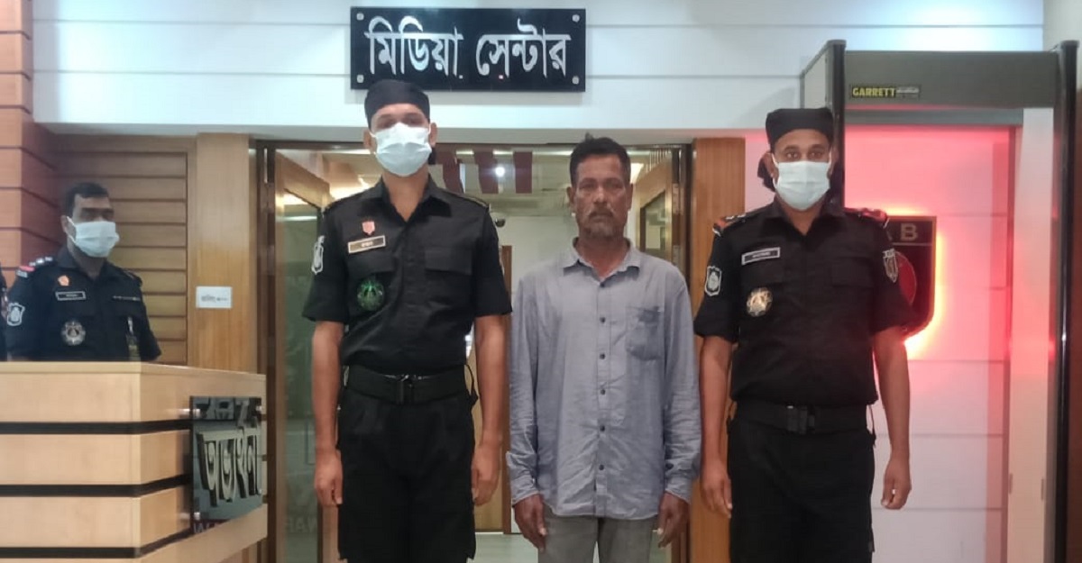 কনস্টেবল হত্যা-অস্ত্র লুটের সাজা এড়াতে ৩০ বছর পালিয়ে থাকা - the Bengali Times