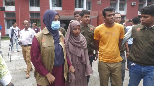 অ্যাপসের মাধ্যমে দ্বিগুণ আয়ের প্রলোভনে প্রতারণা, নারীসহ গ্রেফতার ২ - the Bengali Times