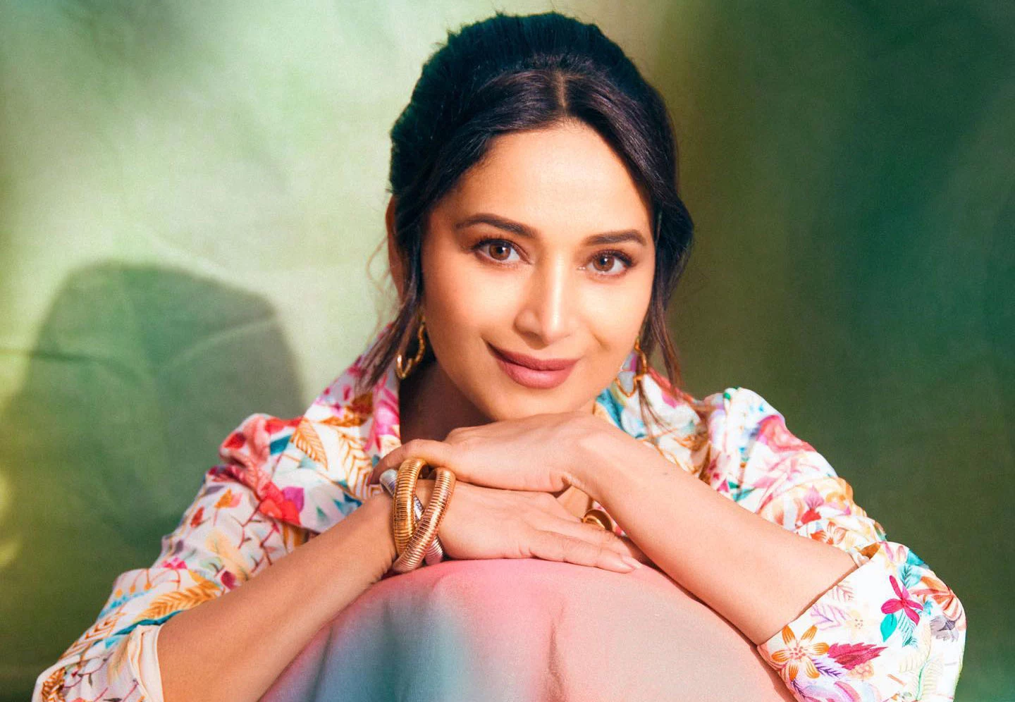 Madhuri Dixit : ৪৮ কোটি রূপিতে ৫৩ তলায় ফ্ল্যাট কিনলেন মাধুরী - the Bengali Times Madhuri Dixit : ৪৮ কোটি রূপিতে ৫৩ তলায় ফ্ল্যাট কিনলেন মাধুরী - the Bengali Times
