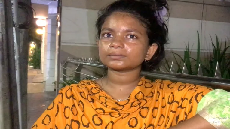 শাকিবের খোঁজে গ্রাম থেকে পালিয়ে ১৩ বছরের কিশোরী ঢাকায়! - the Bengali Times শাকিবের খোঁজে গ্রাম থেকে পালিয়ে ১৩ বছরের কিশোরী ঢাকায়! - the Bengali Times