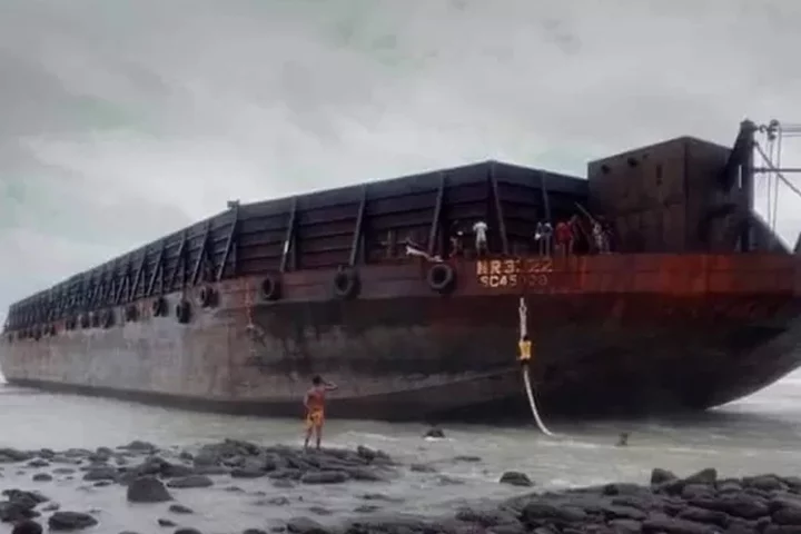 সেন্ট মার্টিনের ‘ভুতুড়ে জাহাজ’ সম্পর্কে যা জানা গেল - the Bengali Times