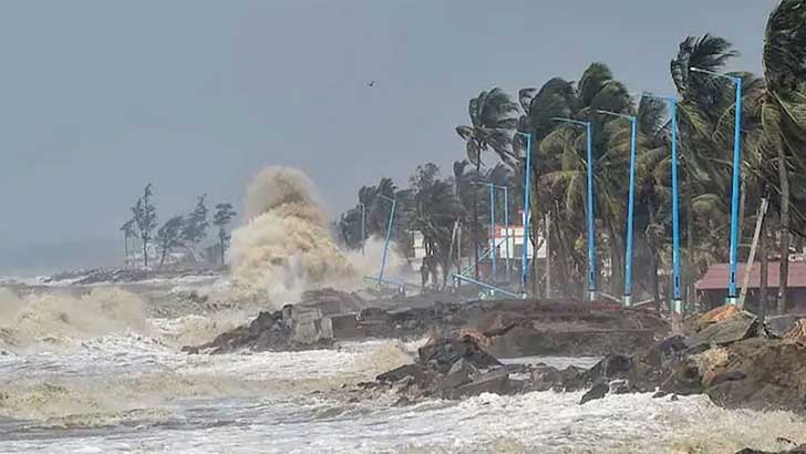 Cyclone Sitrang Update : ঘূর্ণিঝড় সিত্রাং : উপকূলে ৯ ফুট উচ্চতার জলোচ্ছ্বাস - the Bengali Times