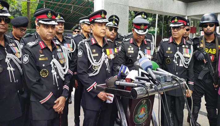 ‘র্যাব আইনের বাইরে কাজ করে না, সংস্কারের প্রশ্নই ওঠে না’ - the Bengali Times ‘র্যাব আইনের বাইরে কাজ করে না, সংস্কারের প্রশ্নই ওঠে না’ - the Bengali Times