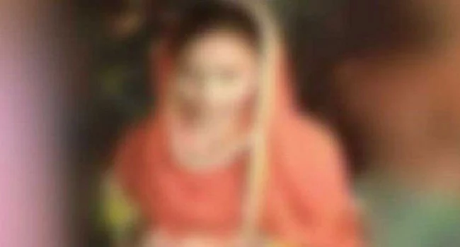 ছাত্রীকে যৌন নিপীড়নের অভিযোগে প্রধান শিক্ষক বরখাস্ত - the Bengali Times