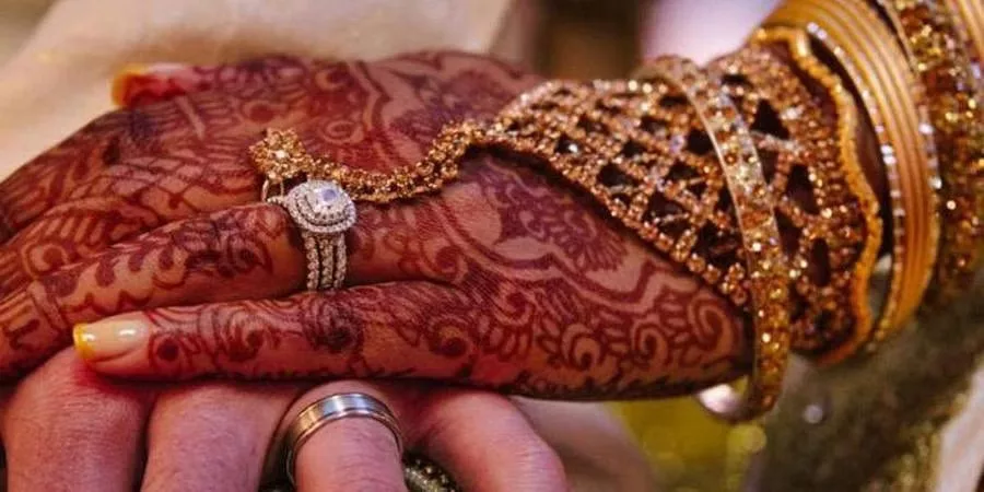 যে ২৪ ধরনের নারীকে বিয়ে করতে নিষেধ করেছে ইসলাম - the Bengali Times