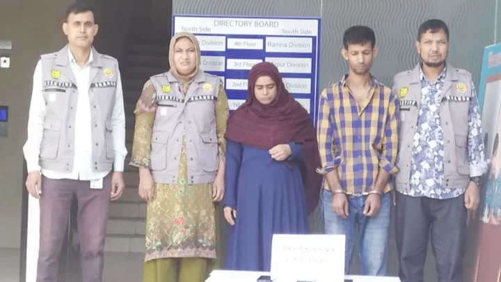 ফজরের নামাজের সময় চুরি করতেন তাঁরা