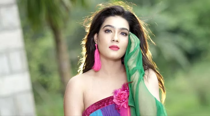 সংসদ সদস্য হতে মনোনয়ন কিনছেন মাহি! - the Bengali Times সংসদ সদস্য হতে মনোনয়ন কিনছেন মাহি! - the Bengali Times