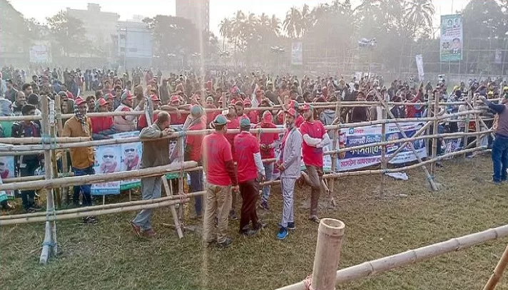 খুলেছে সমাবেশের মাঠ, খণ্ড খণ্ড মিছিল নিয়ে ঢুকছেন বিএনপি নেতাকর্মীরা - the Bengali Times