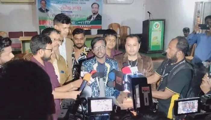 হিরো আলমের কাছে মনোনয়ন ফরম বিক্রি করলো না জাপা - the Bengali Times