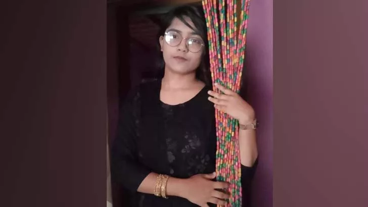 টাকা নিয়ে পালানোর অভিযোগ পুলিশের স্ত্রীর, পরিবারের দাবি হত্যা - the Bengali Times
