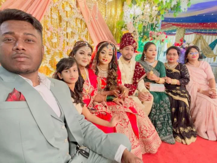 বরখাস্ত ট্রাফিক কনস্টেবলের ‘৪০ লাখ টাকার ফ্ল্যাট’, হেলিকপ্টার ভাড়া করে মেয়ের বিয়ে - the Bengali Times