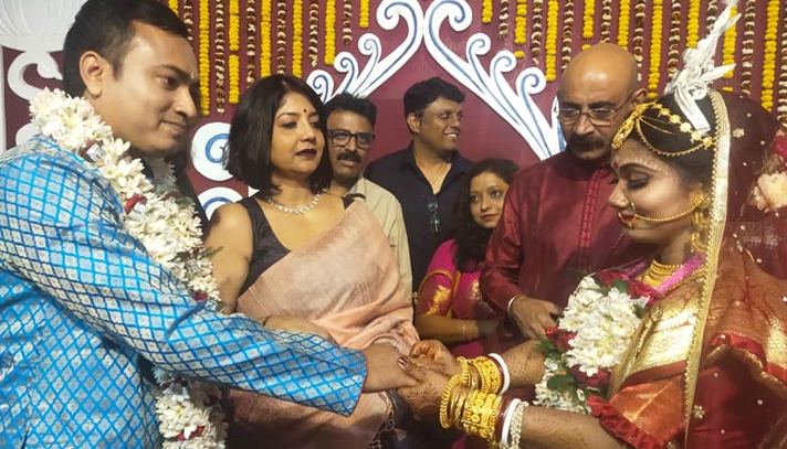বিয়ে করলেন এইচআইভি পজিটিভ তরুণ-তরুণী - the Bengali Times বিয়ে করলেন এইচআইভি পজিটিভ তরুণ-তরুণী - the Bengali Times