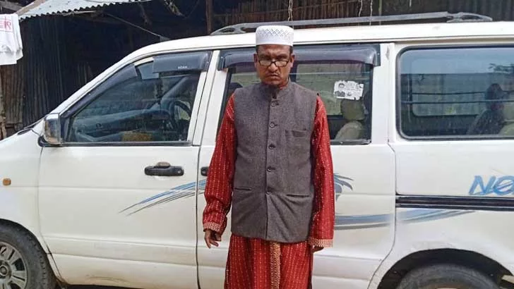 গাড়ি উপহার না পেলে সেই শিক্ষকের বিরুদ্ধে মামলার হুমকি দিলেন হিরো আলম - the Bengali Times