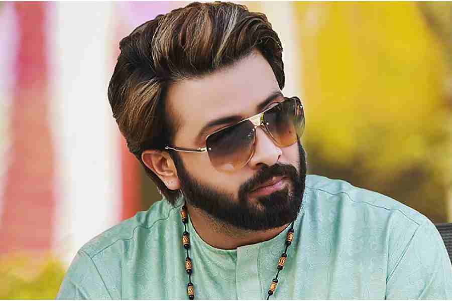 এবার শাকিব খানের নামে সহ-প্রযোজককে ধর্ষণের অভিযোগ