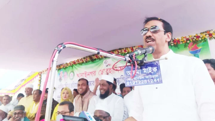 মাইয়া ভাগাইয়া নিয়া আইসা পড়বি, স্কুলছাত্রকে বললেন শামীম ওসমান - the Bengali Times