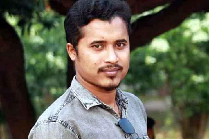 কলেজছাত্রীর সঙ্গে প্রেম, বিয়েতে অস্বীকৃতি জানানোয় গ্রেপ্তার শিক্ষক - the Bengali Times