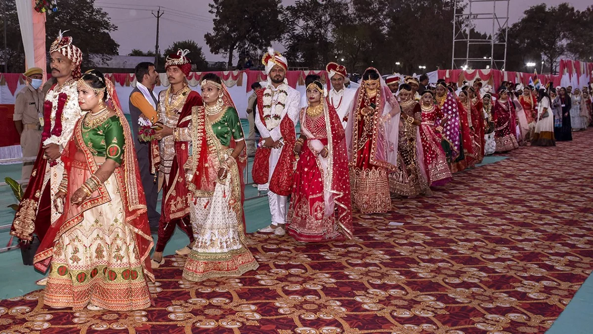 গণবিয়েতে প্রেগনেন্সি টেস্ট, রিপোর্ট পজিটিভ আসায় বিয়ে ভাঙল ৫ তরুণীর - the Bengali Times