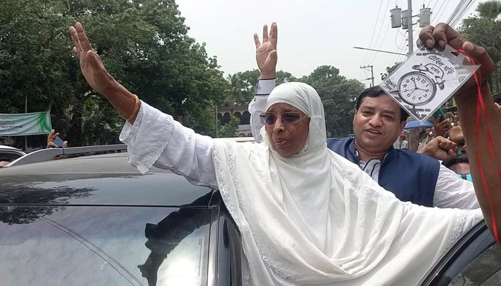 সব সেন্টারে খোঁজ নিয়েছি, মা জিতে গেছেন: জাহাঙ্গীর - the Bengali Times সব সেন্টারে খোঁজ নিয়েছি, মা জিতে গেছেন: জাহাঙ্গীর - the Bengali Times