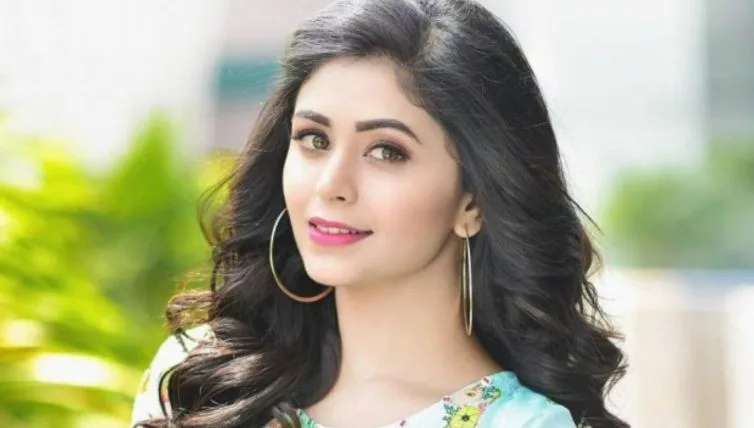 নিজের কোনো গডফাদার থাকলে ভালোই হতো, ভাবতেন এ চিত্রনায়িকা - the Bengali Times নিজের কোনো গডফাদার থাকলে ভালোই হতো, ভাবতেন এ চিত্রনায়িকা - the Bengali Times