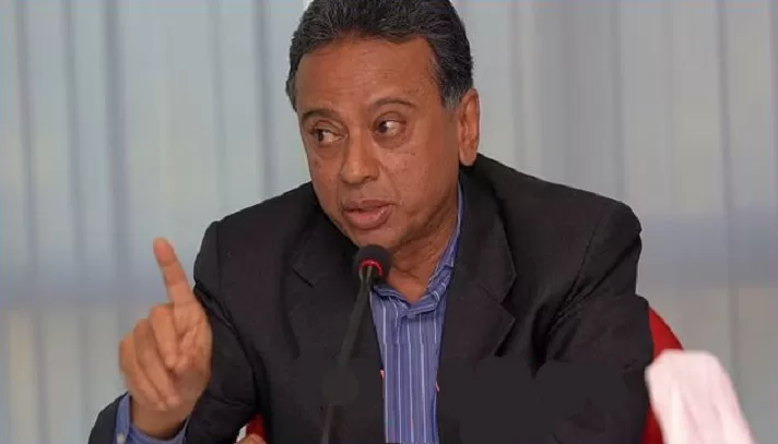 প্রধানমন্ত্রীর ‘আমেরিকা না যাওয়ার সিদ্ধান্ত’ নিয়ে যা বললেন আমীর খসরু - the Bengali Times