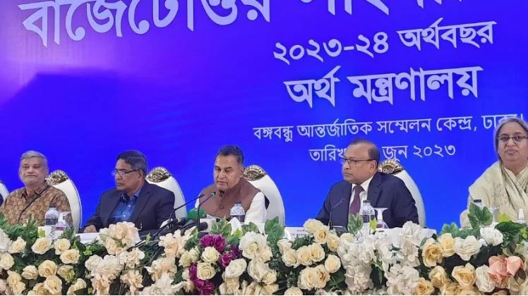 আইএমএফের প্রেসক্রিপশনে বাজেট করিনি: অর্থমন্ত্রী - the Bengali Times