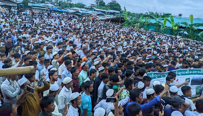 মিয়ানমারে ফিরে যেতে কক্সবাজারে রোহিঙ্গাদের সমাবেশ - the Bengali Times