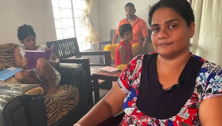 এখনও দুর্দশা কাটেনি, কাঁঠাল খেয়ে বেঁচে আছে শ্রীলংকার ‘লাখ লাখ মানুষ’ - the Bengali Times এখনও দুর্দশা কাটেনি, কাঁঠাল খেয়ে বেঁচে আছে শ্রীলংকার ‘লাখ লাখ মানুষ’ - the Bengali Times