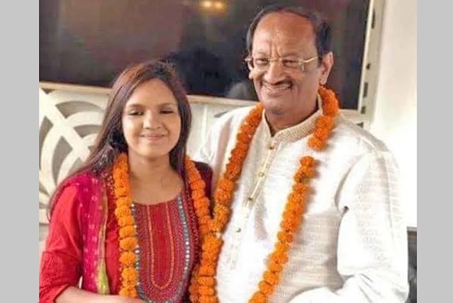 স্বেচ্ছায়-সজ্ঞানে-বুঝে বিয়ে করেছি: আদালতে আইডিয়ালের ছাত্রী - the Bengali Times স্বেচ্ছায়-সজ্ঞানে-বুঝে বিয়ে করেছি: আদালতে আইডিয়ালের ছাত্রী - the Bengali Times