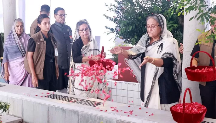 বনানী কবরস্থানে ১৫ আগস্টের শহীদদের প্রতি শ্রদ্ধা জানালেন প্রধানমন্ত্রী - the Bengali Times