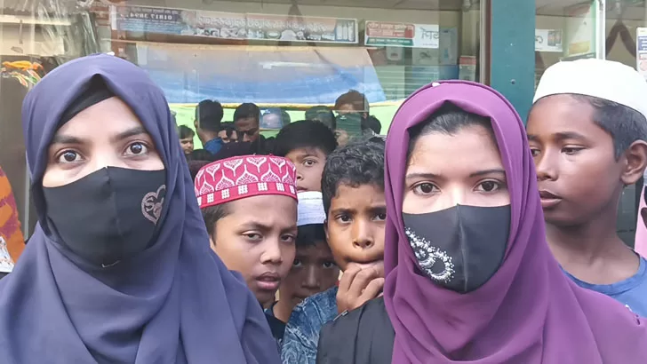 এক স্ত্রী ঘরে, স্বামীর স্বীকৃতি দাবিতে আরও ২ নারী - the Bengali Times এক স্ত্রী ঘরে, স্বামীর স্বীকৃতি দাবিতে আরও ২ নারী - the Bengali Times