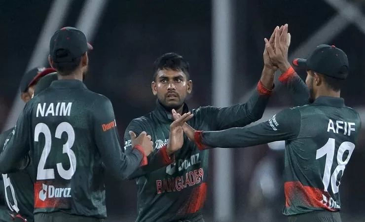 আফগানদের গুঁড়িয়ে দিয়ে টিকে থাকল বাংলাদেশ - the Bengali Times