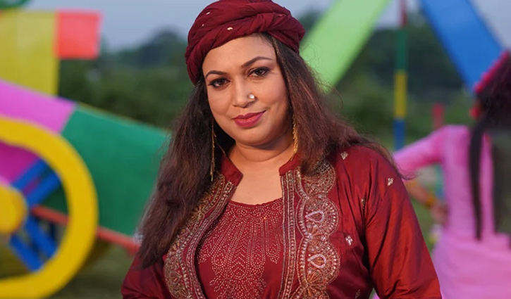 কালো বলে স্টেজ থেকে নামিয়ে দিয়েছিল: সুমি শবনম - the Bengali Times কালো বলে স্টেজ থেকে নামিয়ে দিয়েছিল: সুমি শবনম - the Bengali Times