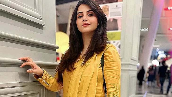 কে এই পাকিস্তানি অভিনেত্রী - the Bengali Times